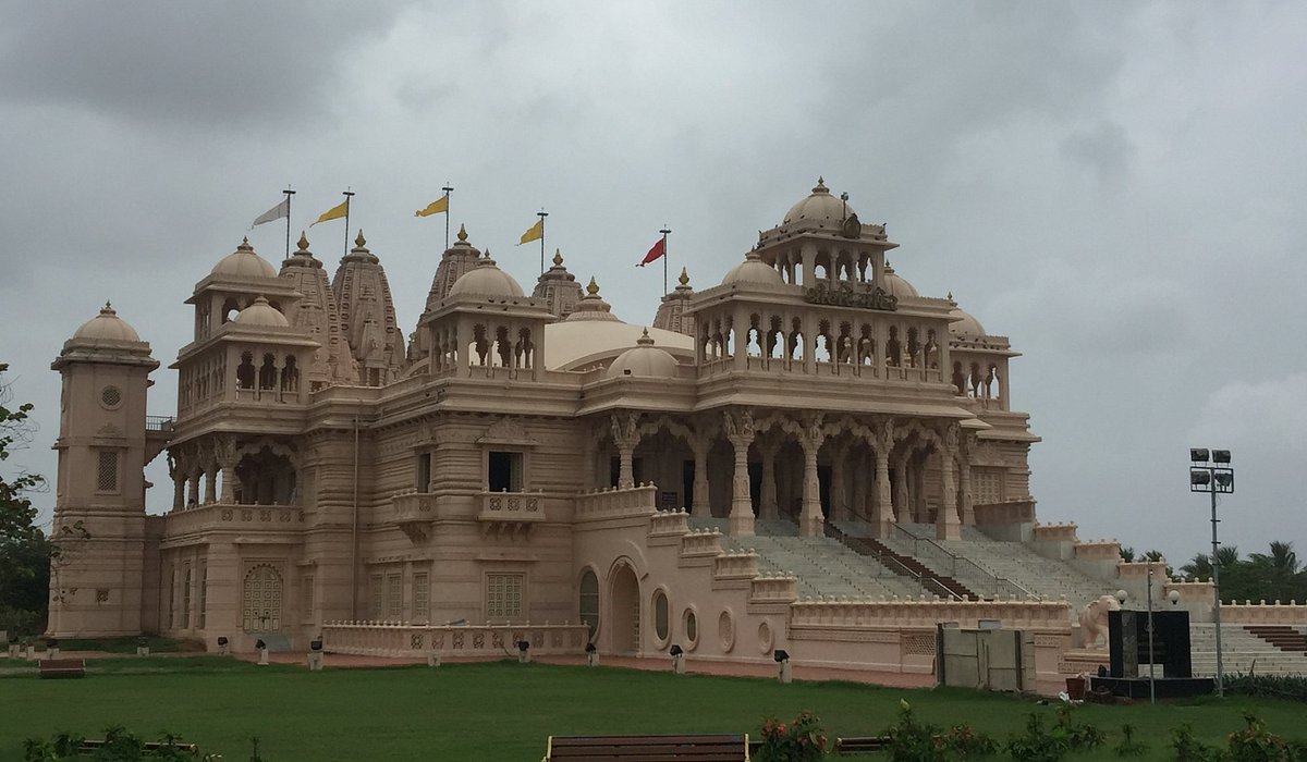 Porbandar gujarat travel india Shreeji Travels